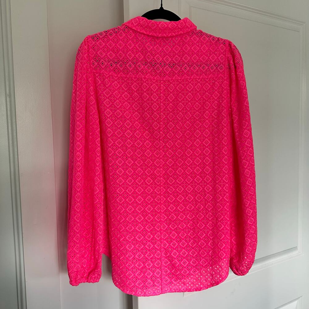 Lilly Pulitzer L Bright Pink Sea Breeze Eyelet Button Down Blouse Preppy Coastal - Picture 2 of 6